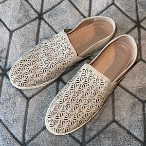 Women’s Antonio Melani Solaya slip on shoe